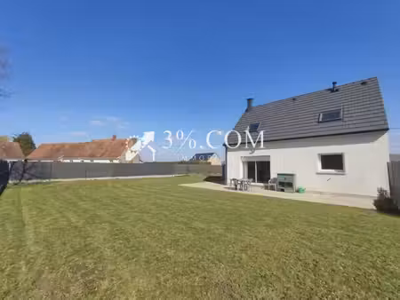 maison individuelle alliant charme et performance à brunembert !