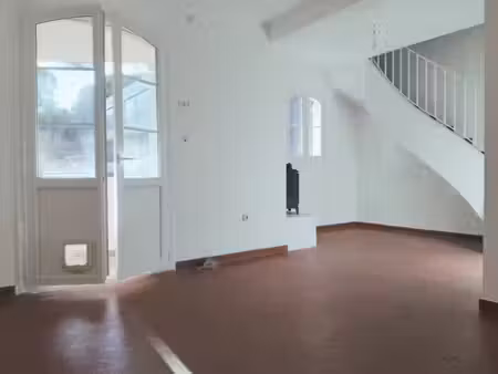 vente appartement 3 pièces 53m2 hyères 83400 - 308000 € - surface privée