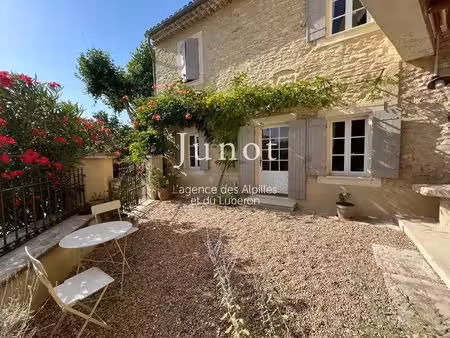 gordes - proche village - mas en pierre - piscine - vues