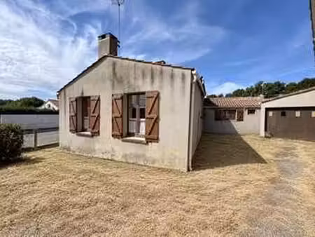 vente maison aux moutiers-en-retz (44760) : à vendre / 98m² les moutiers-en-retz