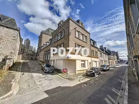 a vendre - mortain bocage - immeuble 16 pièce(s) 356 m² - 7 logements -