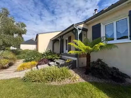 vente maison à laigne (53200) : à vendre / 141m² laigne