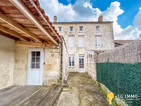 maison de ville avec jardin et terrasse