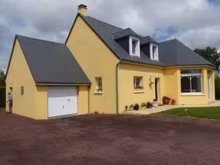vente maison à saint-symphorien-le-valois (50250) : à vendre / 160m² saint-symphorien-le-v