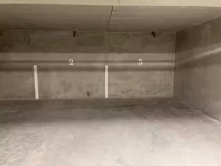 location parking chambery 73000