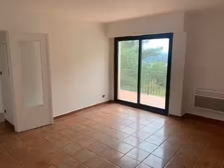 appartement 3 pièces dernier étage- mougins-le-haut