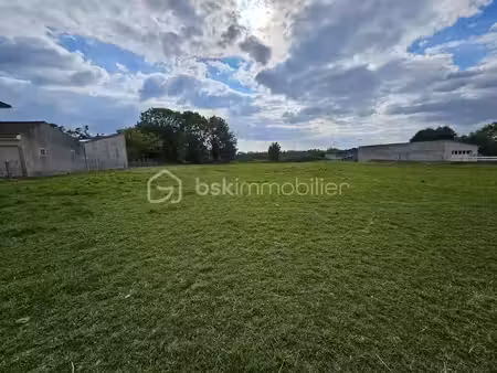 vente terrain 795 m² à ardin (79160)  18 900 €