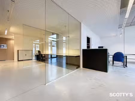 surface commerciale à vendre à alsemberg (rbw75911)