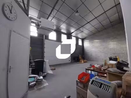 location local d’activités jouars pontchartrain 78760 150m² à 577m²