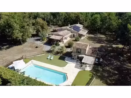 maison de 8 pièces de luxe en vente à bagnols-en-forêt  provence-alpes-côte d'azur