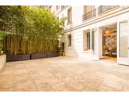 paris 16eme - montmorency - rez-de-jardin - 2 chambres et 1 bureau