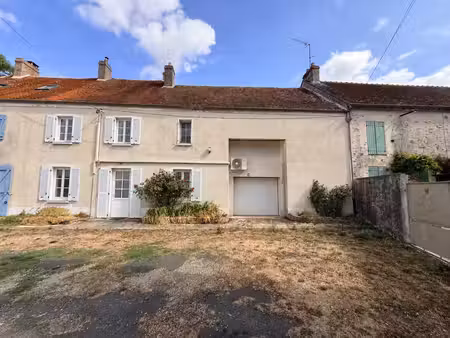 maison briarde à rénover avec grand jardin