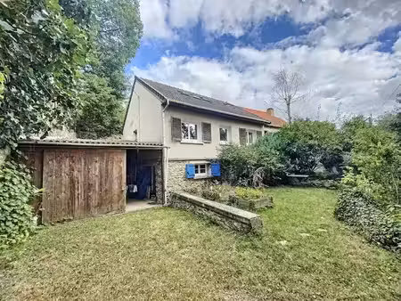 location meublée maison 5 pièces 125 m² à orsay (91400)  2 160 €