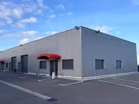 location locaux professionnels 3 pièces 190 m² à beaune (21200)  1 490 €