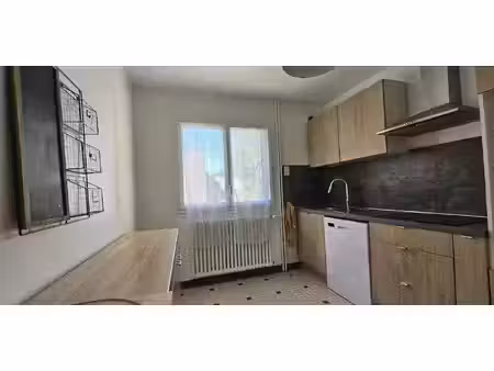maison avec jardin et terrasse vichy (03)