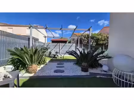 vente maison 4 pièces 82 m² à elne (66200)  270 000 €