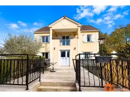 maison de prestige de 170 m2 en vente mareuil-lès-meaux  île-de-france