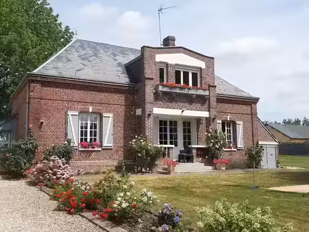 vente maison 7 pièces 180 m² à lyons-la-forêt (27480)  338 000 €