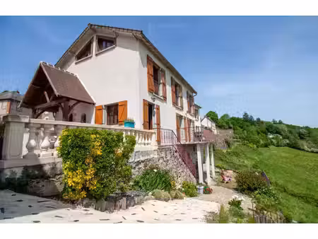 maison de charme avec vue exceptionnelle sur la creuse