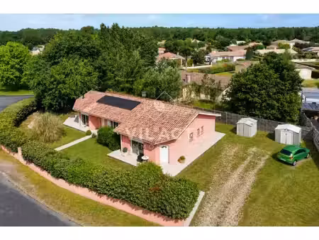 maison à vendre carcans