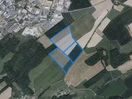 terrain agricole en vente publique de 235559 m² à conneux (vbe60019)
