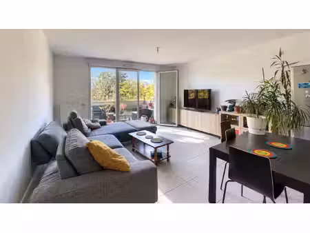 à vendre – aussonne – t3 63 m² – balcon – 2 parkings – vue dégagée