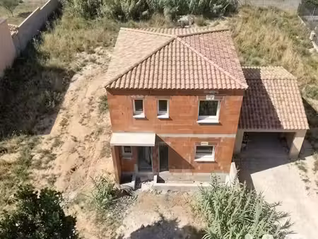 vente terrain 250 m² nîmes (30900)