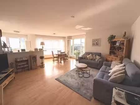 appartement à vendre avec terrasse et 2 chambres   jette (vbe60280)