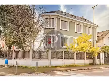 vente locaux professionnels 1 pièce 27 m² à chevilly-larue (94550)  60 000 €