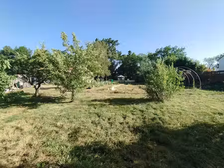 achat terrain 750m² divatte sur loire 44450