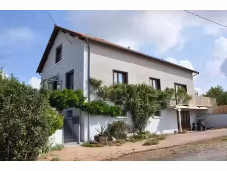 vente en viager occupe  beau pavillon de 1966  avec 4 chambres  grand jardin paysager et..