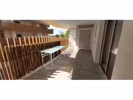 location appartement 1 pièce 27 m² à sérignan (34410)