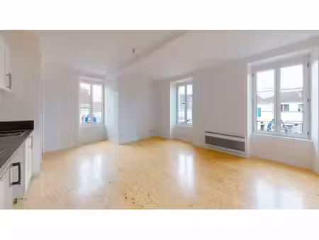 orthez : appartement f1 (25 m²) en location
