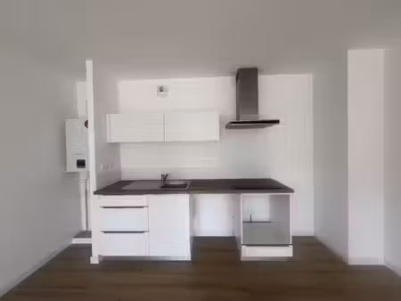 location appartement 3 pièces 63m² les sorinieres 44840
