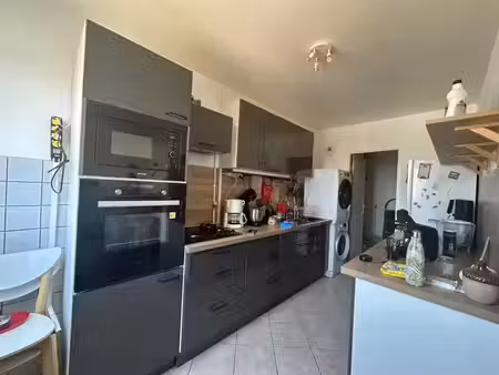 location appartement 3 pièces 66 m² à tours (37200)