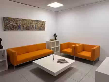 vente locaux professionnels 4 pièces 108 m² à eguilles (13510)  265 000 €