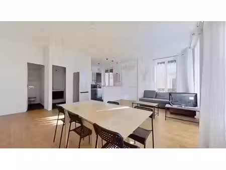 location appartement 3 pièces 67 m² à lyon 1 (69001)
