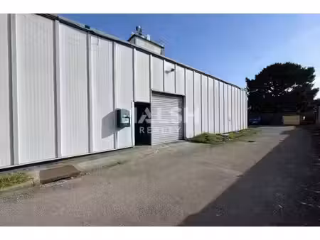 vente local d’activités saint priest 69800 160m²