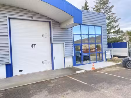 location local d’activités saint genis laval 69230 169m²
