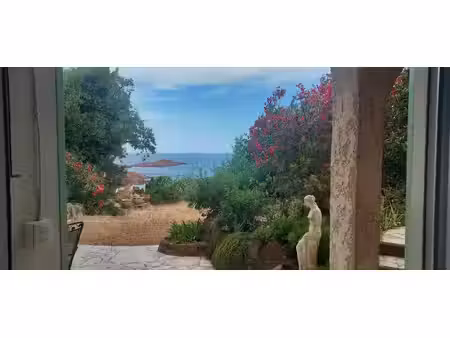 trois pièces rez de chaussée  vue mer