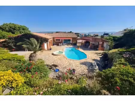 vente villa 6 pièce(s)
