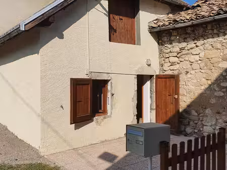 location maison 3 pièces 56 m² à monestier-du-percy (38930)