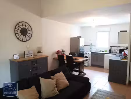 location maison 3 pièces 64m² graveson 13690