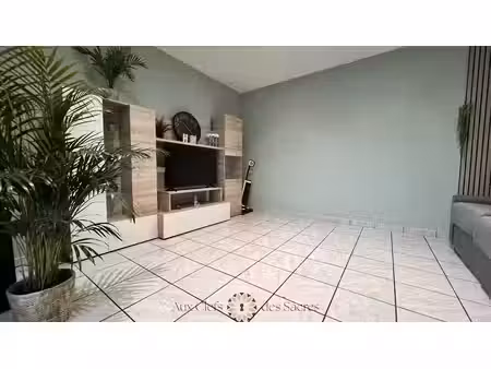 location meublée appartement 1 pièce 26 m² à bétheny (51450)  530 €
