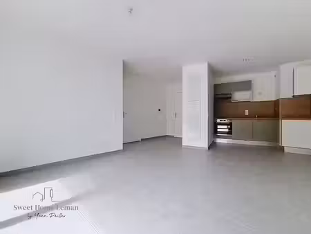 vente appartement 2 pièces 44.81 m² à thonon-les-bains (74200)  250 500 €
