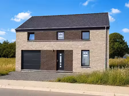 villa à vendre à rue des libérateurs 18 sorinnes (rwc43318)