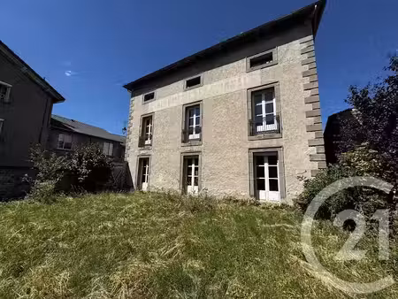 vente maison 8 pièces 330.02 m² à saint-julien-chapteuil (43260)  319 000 €