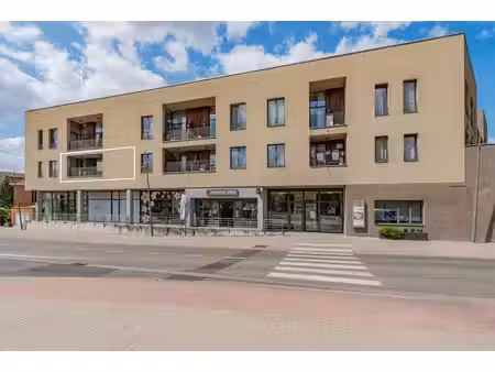 appartement-service avec terrasse au centre d’alsemberg