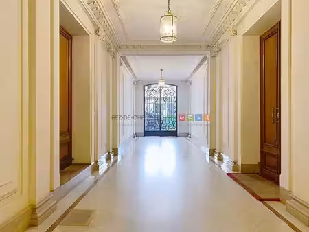 location bureaux 125 m²