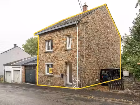 maison en pierres naturelles avec du potentiel